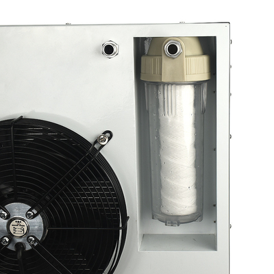 Sistema di raffreddamento senza fili AC110V AC220V del bagno di ghiaccio del touch screen 2000L per le palestre